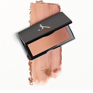 Bronzer